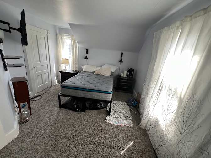 AKay's room