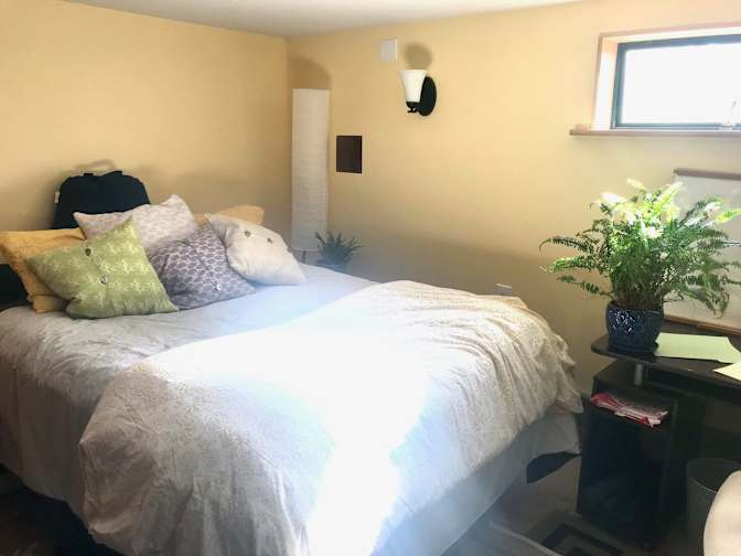 Valeria's room