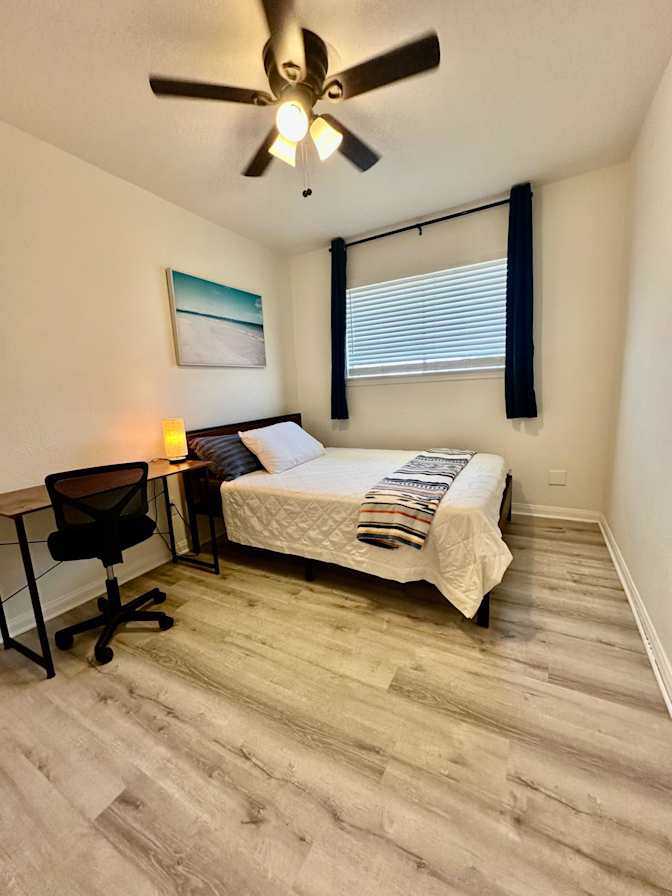 PadSplit's room