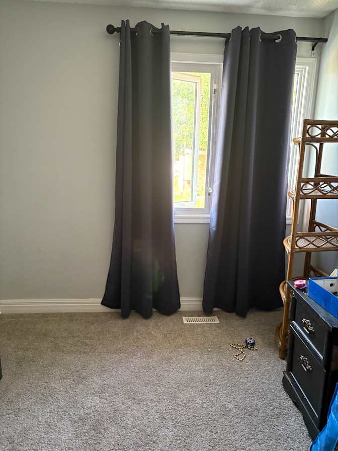 Ana's room