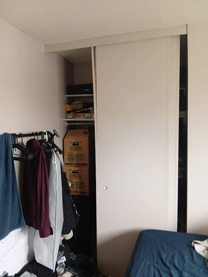 André's room
