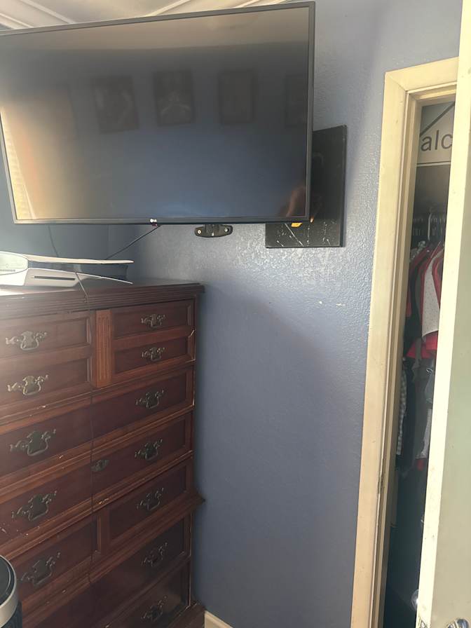 Winsome's room