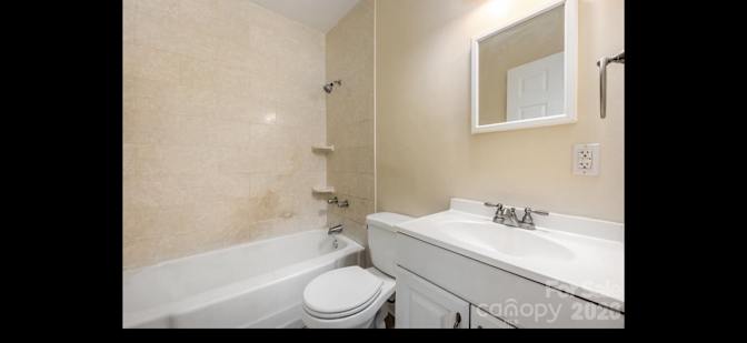 Alcove Rooms's room