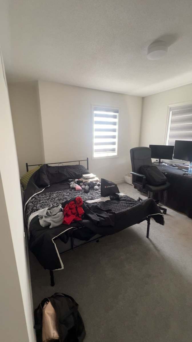 Carlee's room
