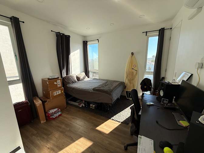 Juan's room