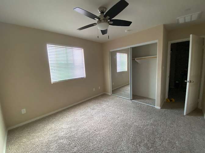 Viola's room