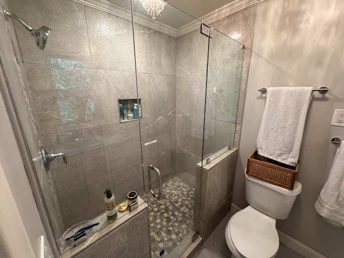 Alcove Rooms's room