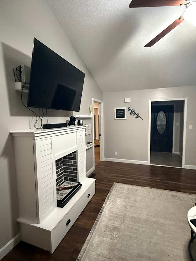 Shakeal's room