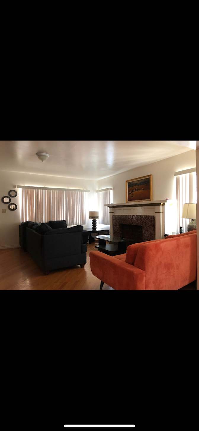 Bob's room