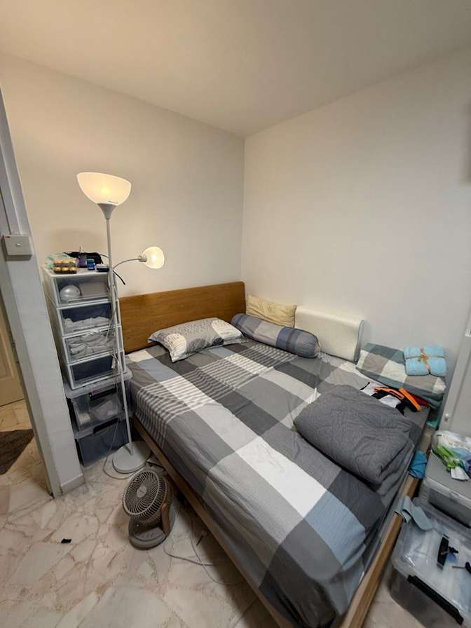 Houston Yap's room