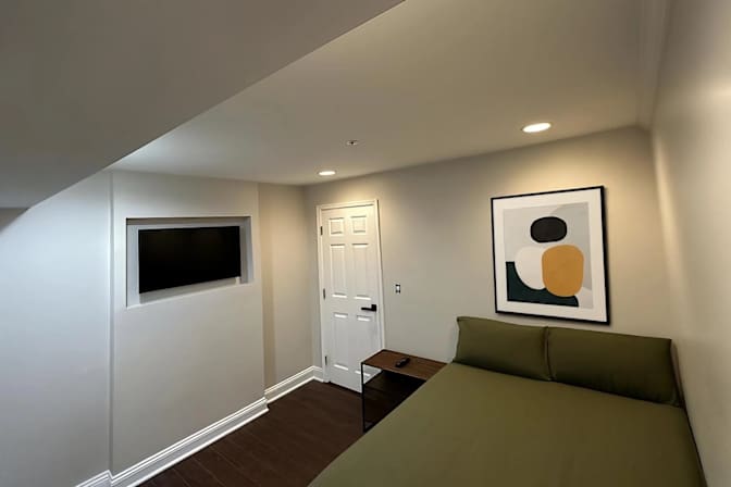 Jasmine's room