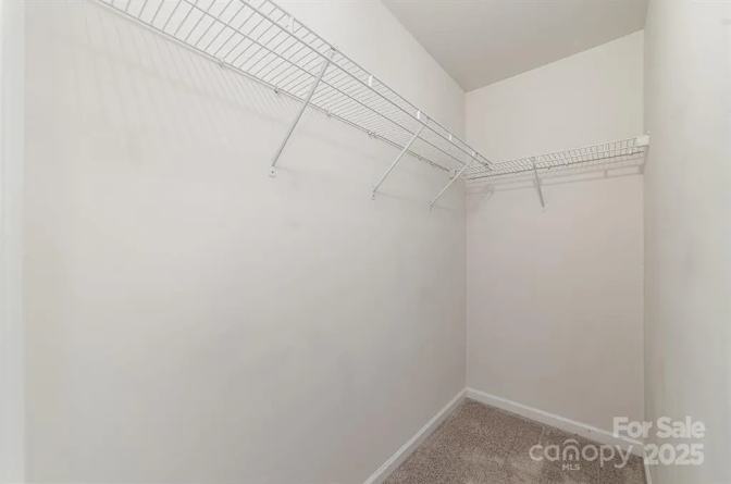 Alcove Rooms's room