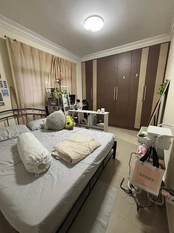 Liv's room