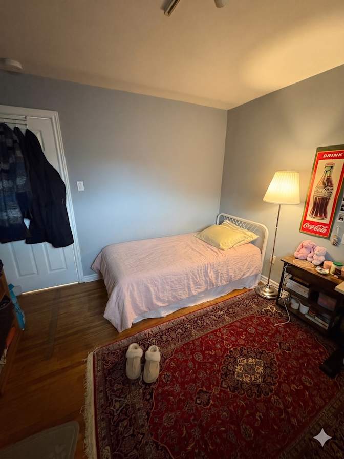 Dani's room