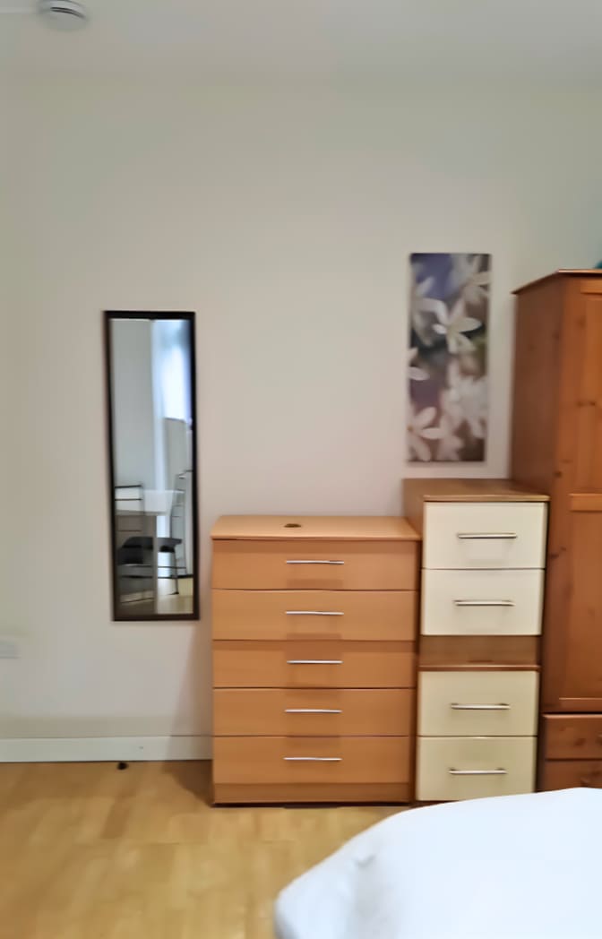 Silmara's room