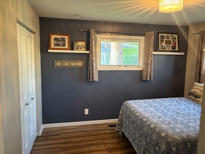 Ali's room