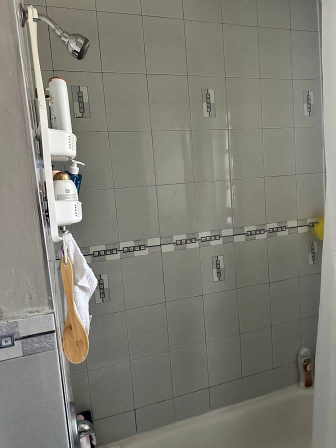 Samuel Awolesi's room