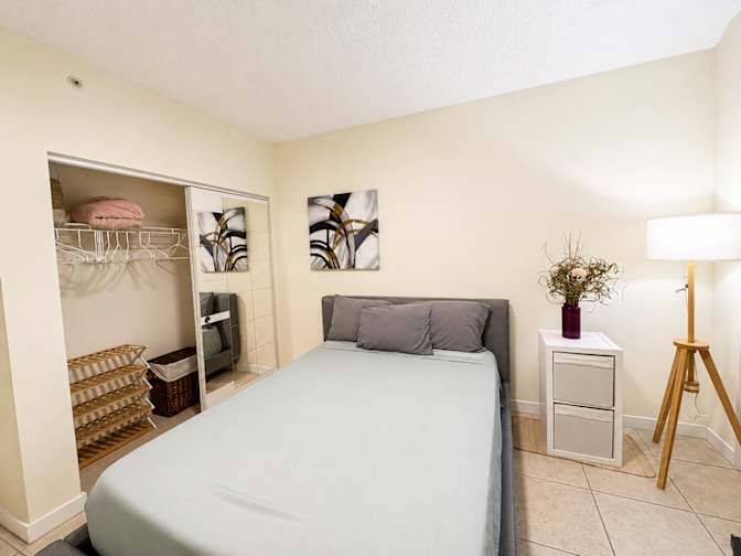 Valentina's room