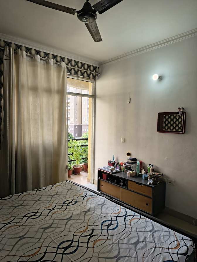 Anahita's room