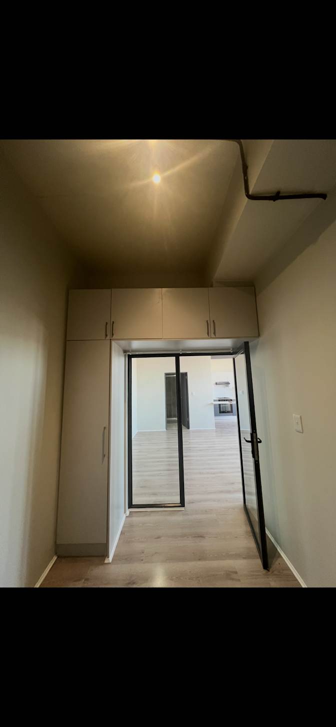 Noma's room