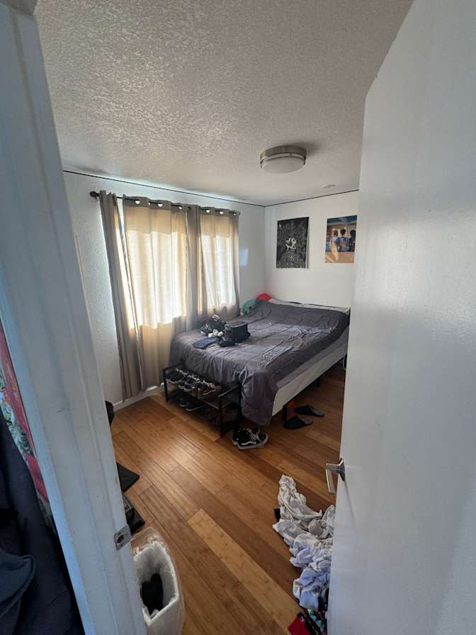 Jarl's room