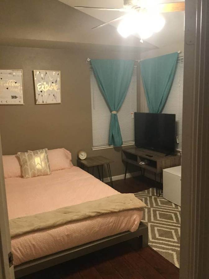 Nini's room