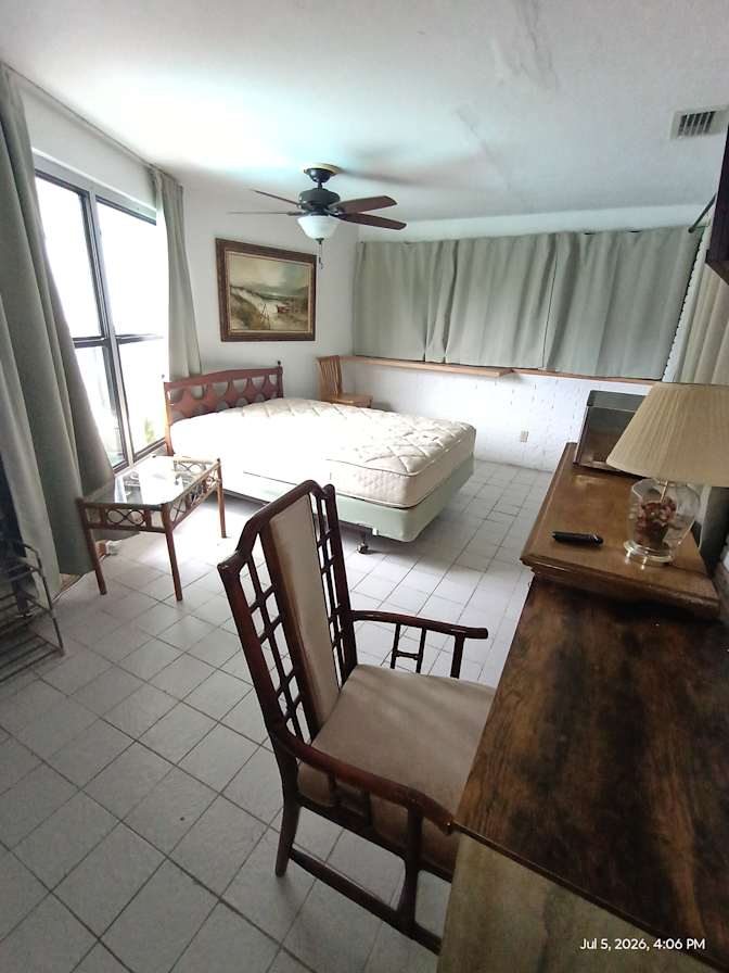 Sandie's room