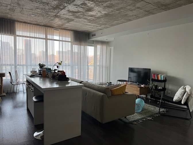 Parnian Akhtari's room