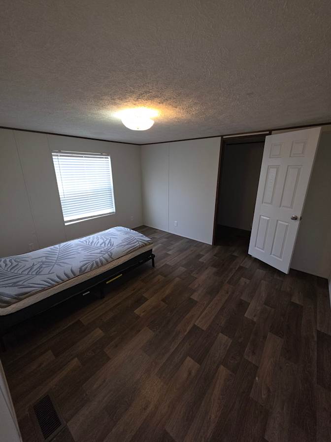 Tracey's room