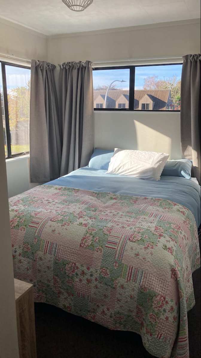 Annette Lee's room