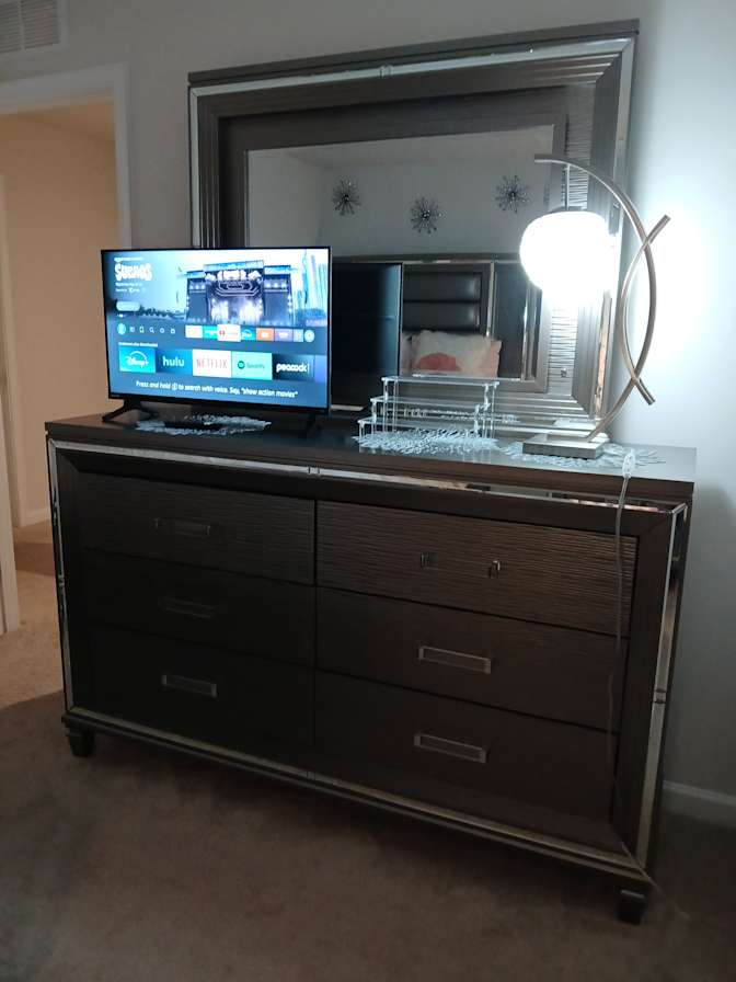 Ramdon's room