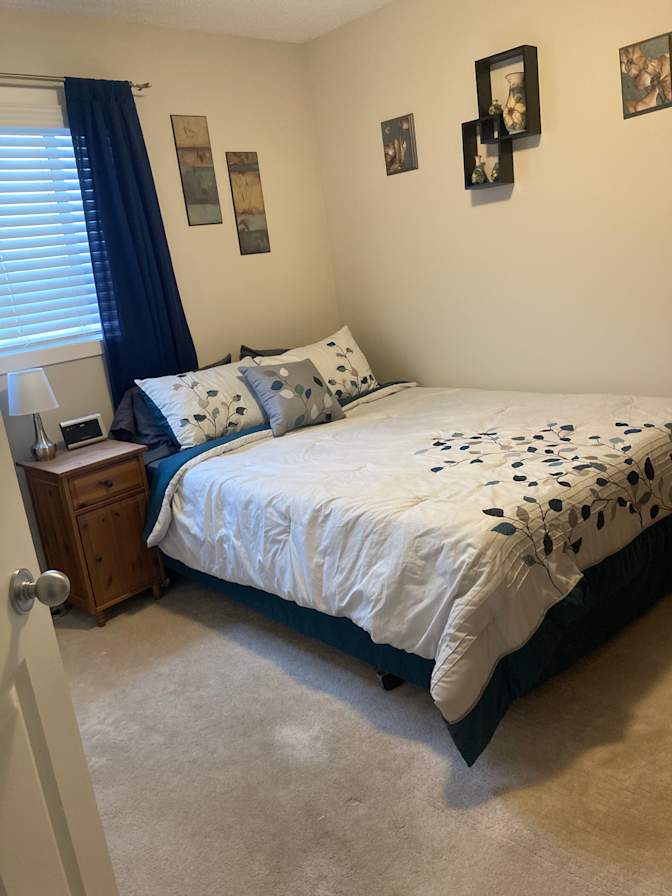 Lisa's room
