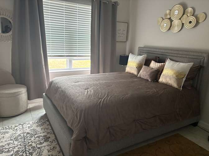 Cynthia's room