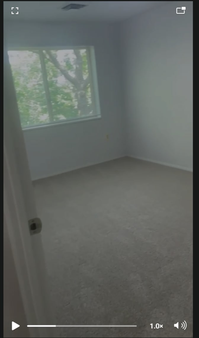 Effkay's room