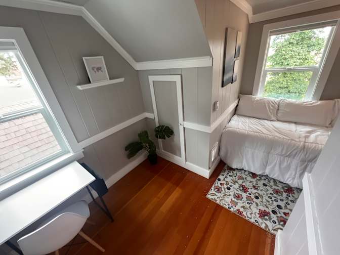 Amber's room
