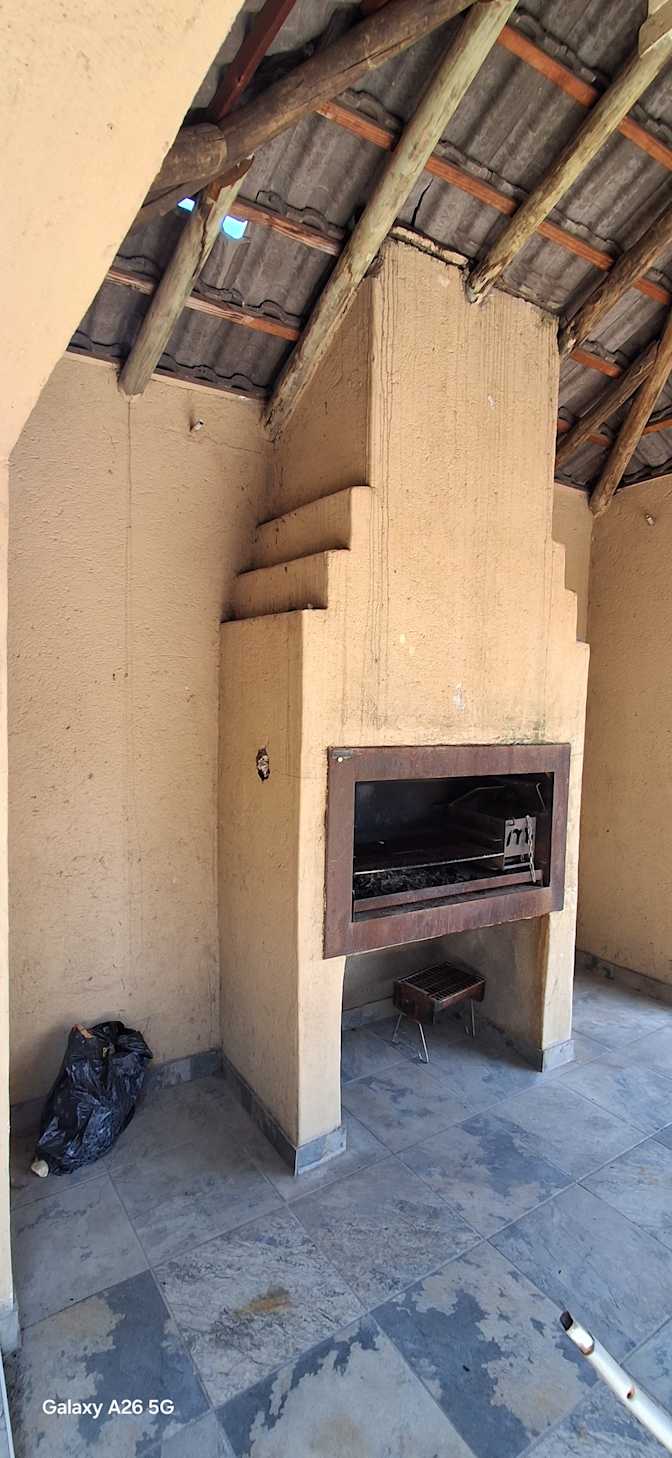 Siyabonga's room