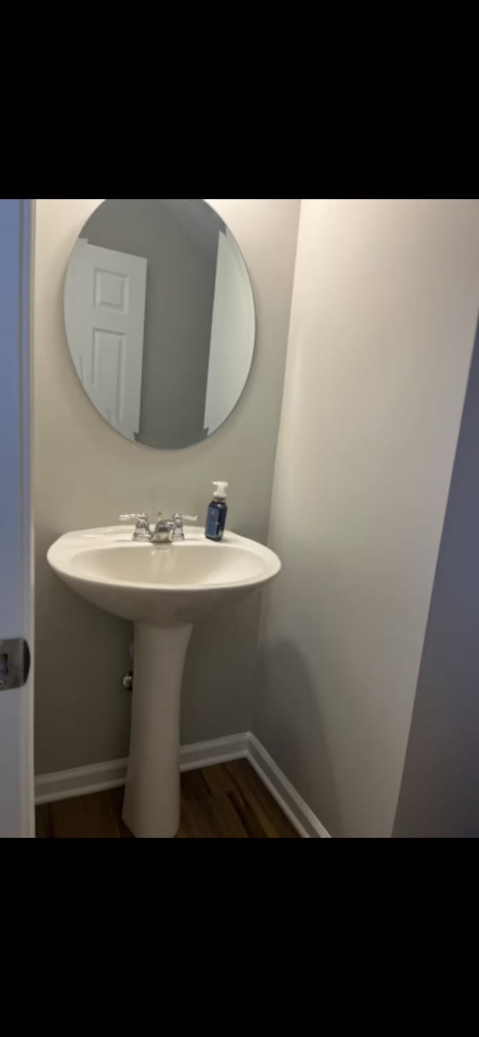 Suzy's room
