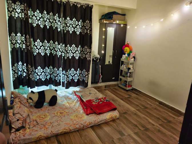 vaishnavi gupta's room