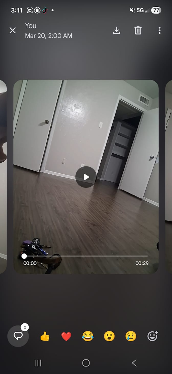 Omar  Taylor's room