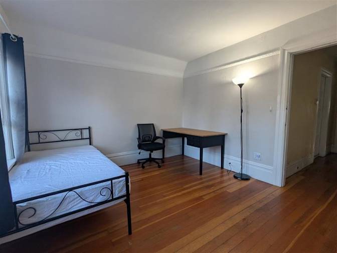 Jonah's room