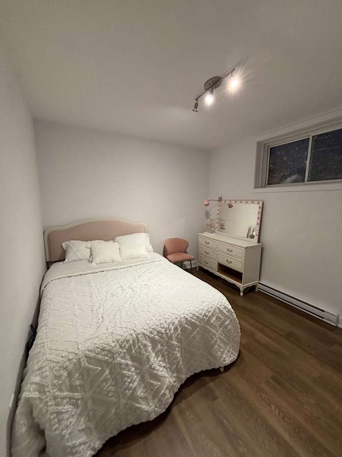 Crystal's room
