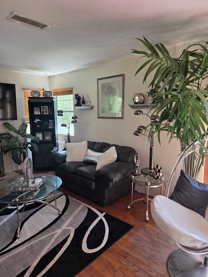 Kim's room