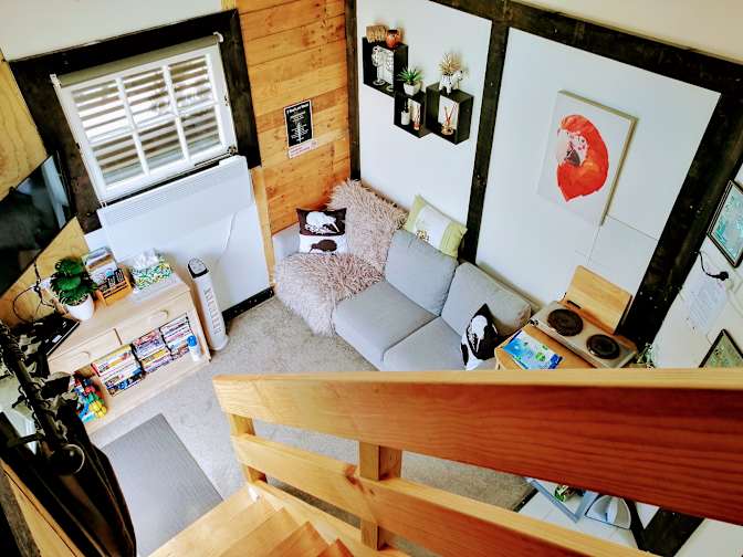 Jacqueline's room