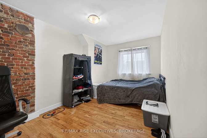 Andrew's room