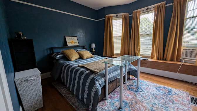 Stephen's room