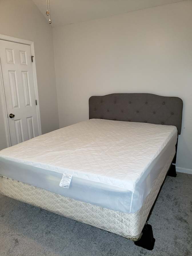 Thomas's room