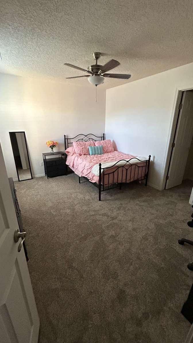 Lindsey's room