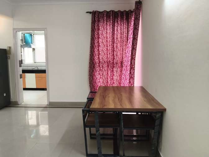 Divyanshi's room