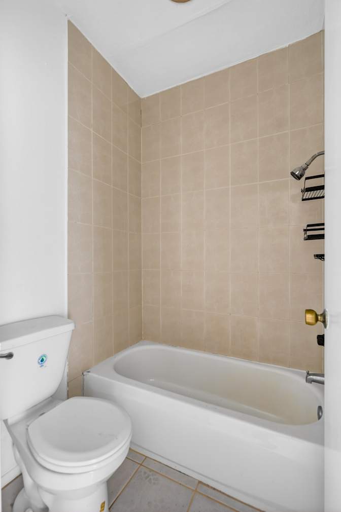 Wc's room
