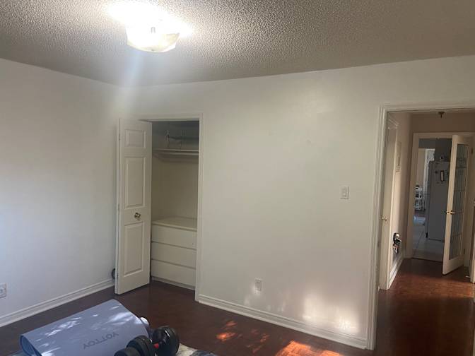 Randy's room